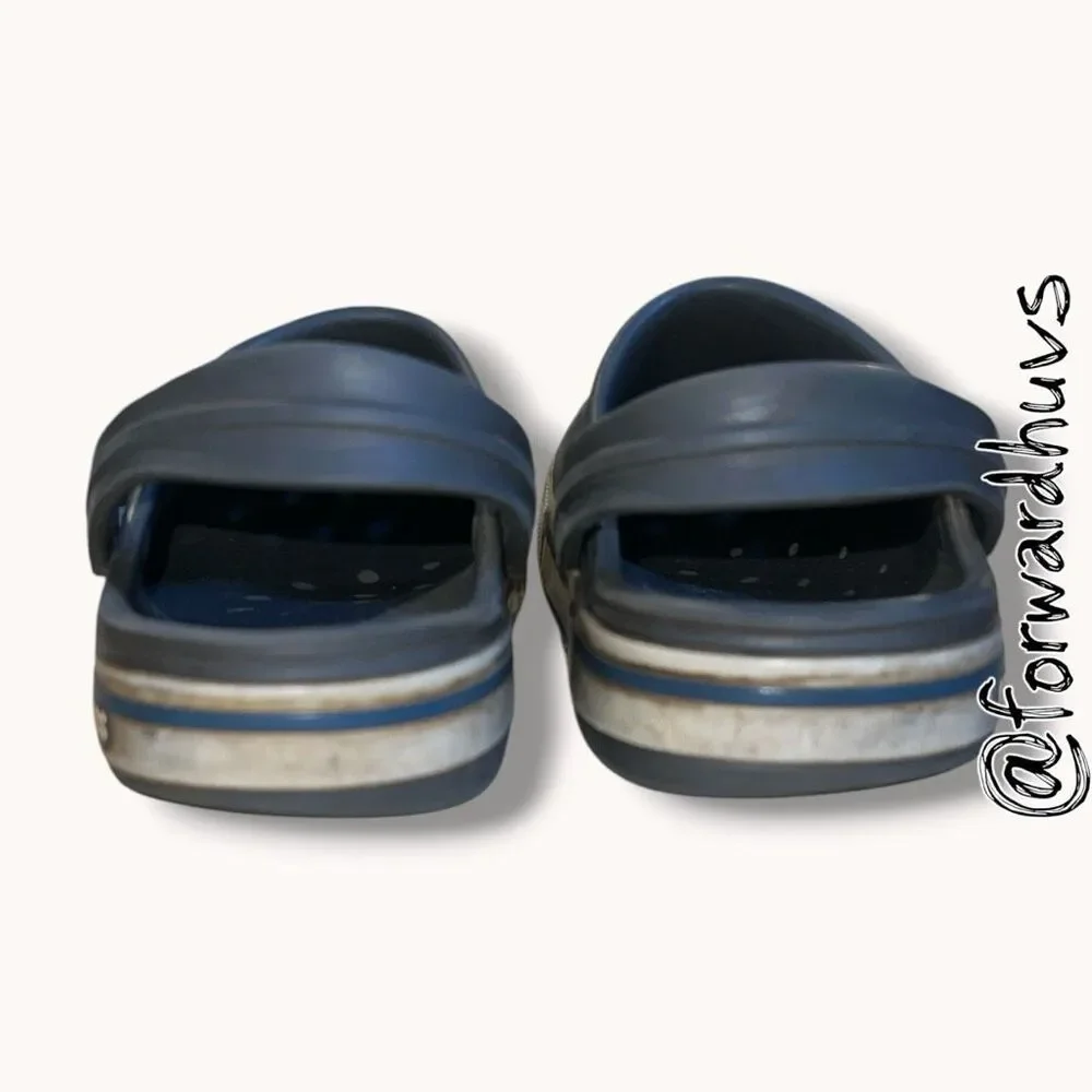 Crocs Classic Clogs Gray Heavy Wear Kids J3 Slip On Shoes